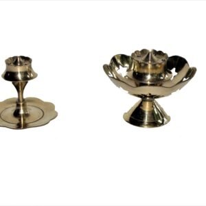 PATHI STAND – CHANDANATHIRI STAND BRASS
